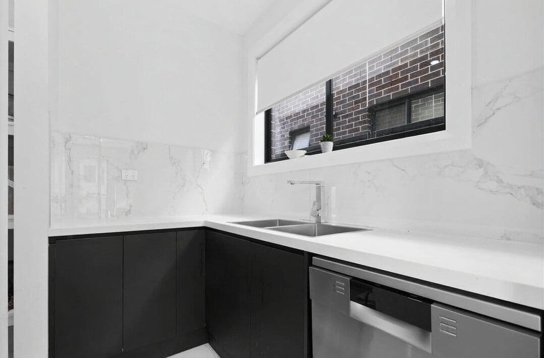 oran-park-double-storey-home-11