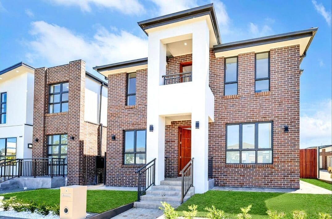 oran-park-double-storey-home-main2